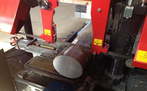 东升镇卧式带锯床加工时出现明显振荡如何排查？